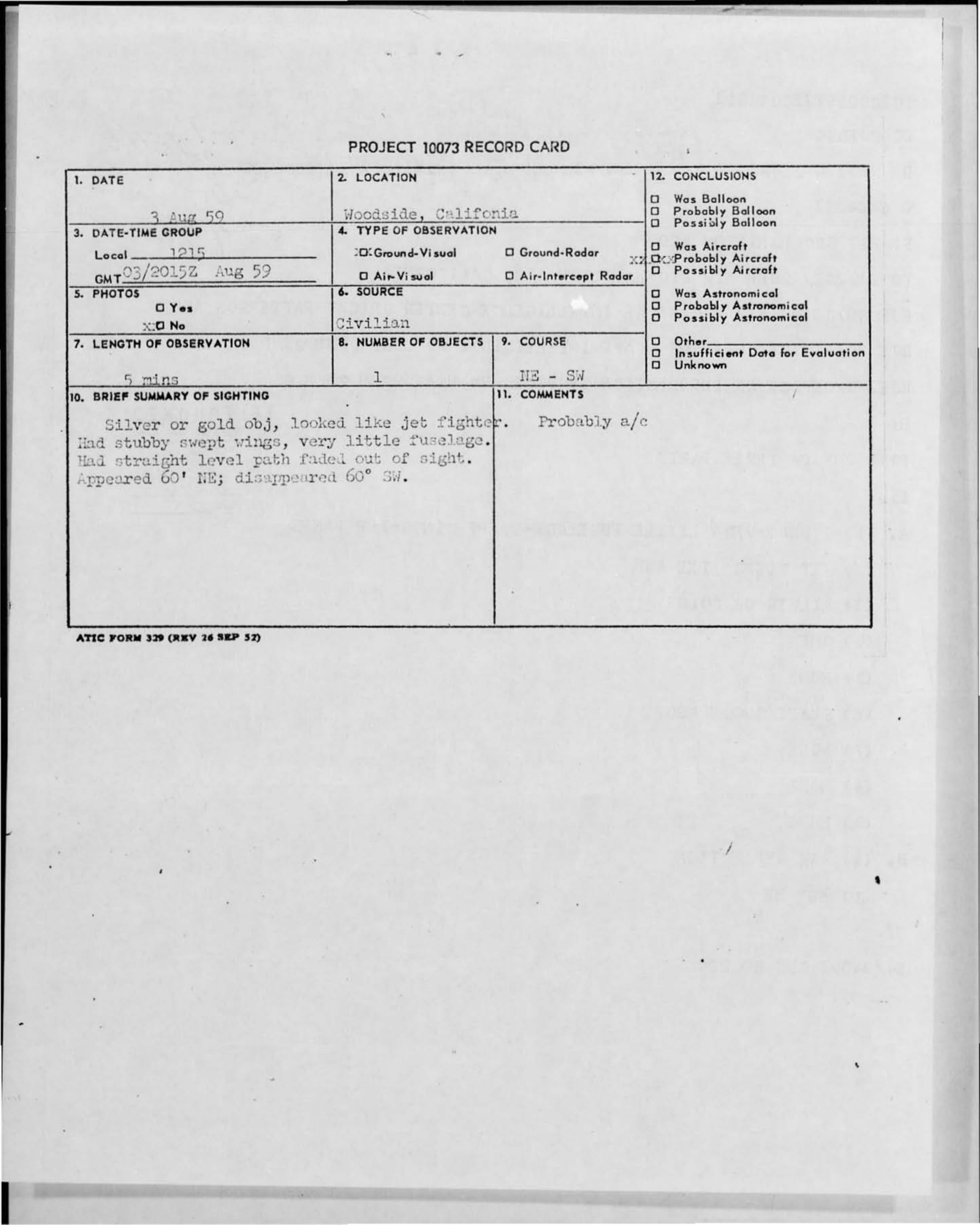 A printed and typewritten form on a ruled grid, photographed from microfilm. Numbered boxes hold the date, place, time, type of observation, source, length of observation, number of objects and course. A column at the right lists conclusions as checkboxes in graded sets. Two boxes at the foot hold a typed summary of the sighting and a short comment.